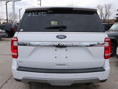 Used 2021 Ford Expedition XLT image 4