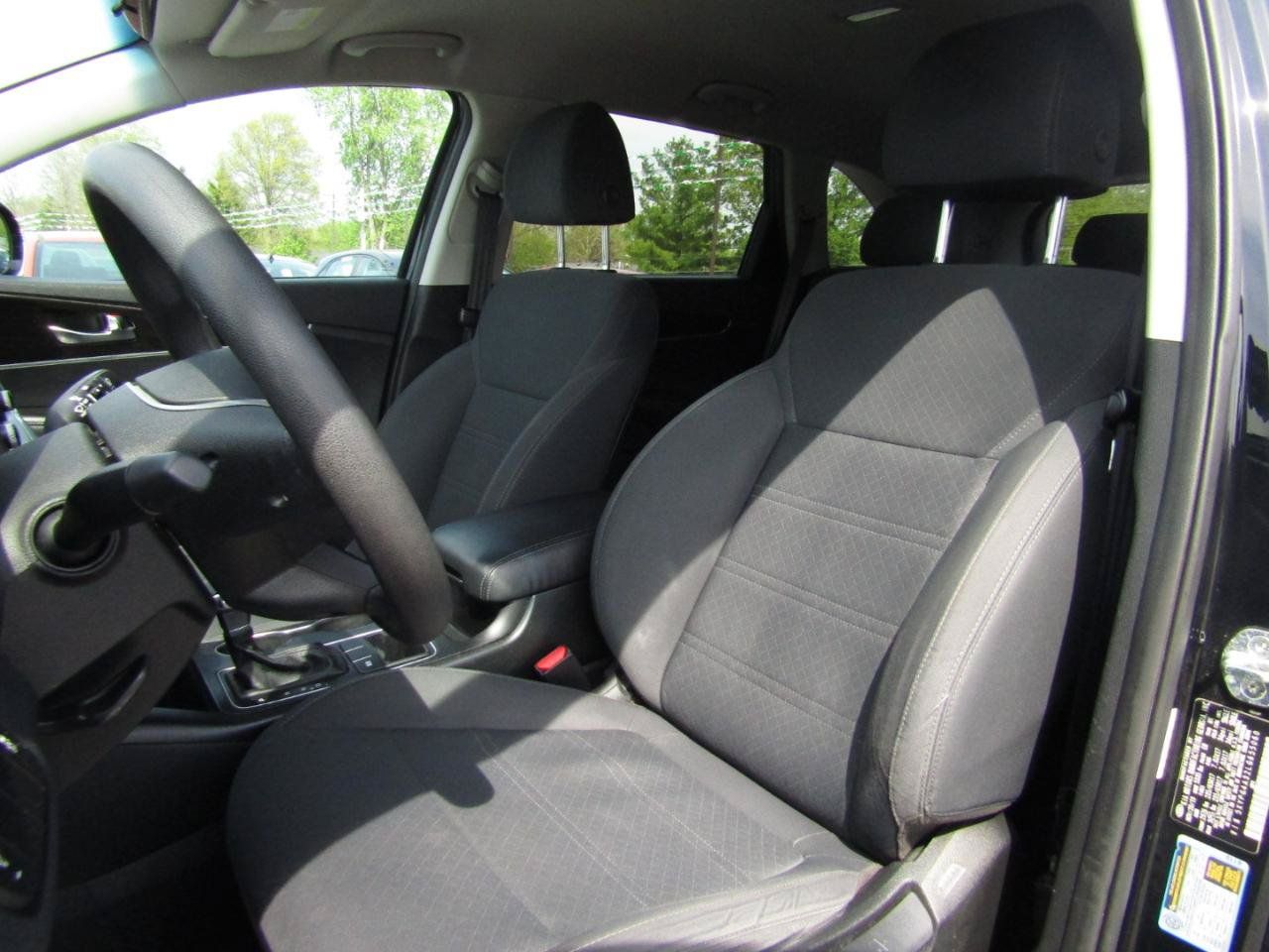 Used 2020 Kia Sorento L FWD image 12