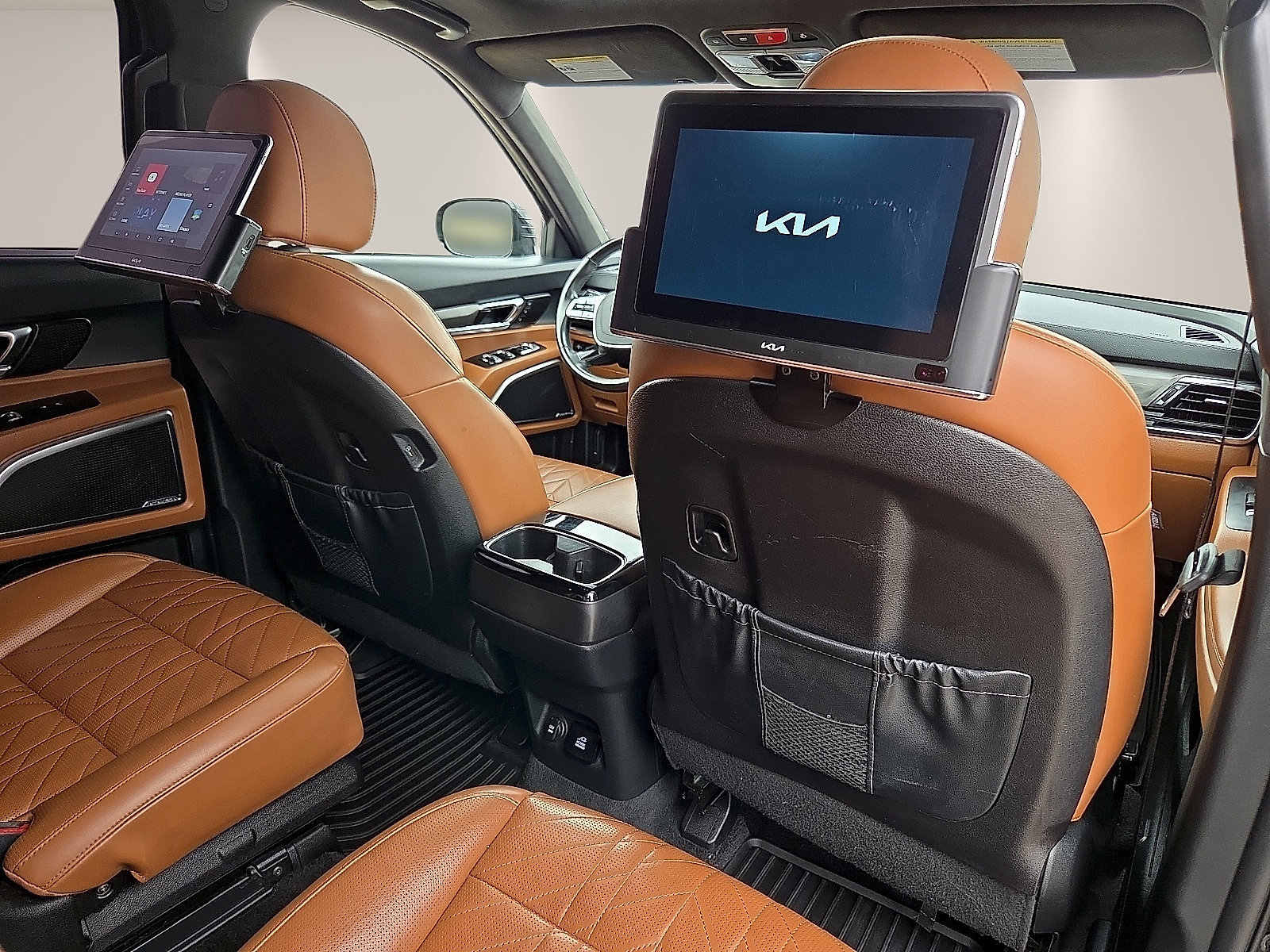 Used 2023 Kia Telluride SX Prestige X-Pro AWD/4WD image 11