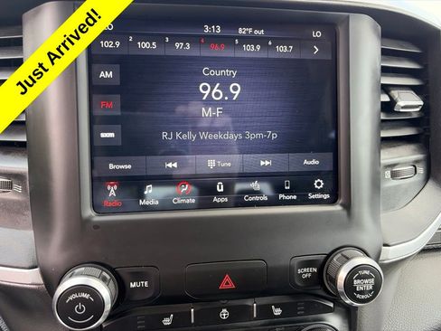 Used 2020 RAM 1500 Big Horn AWD/4WD image 31