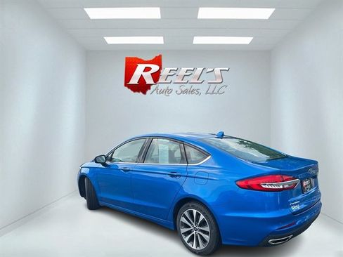 Used 2020 Ford Fusion SE AWD/4WD image 11