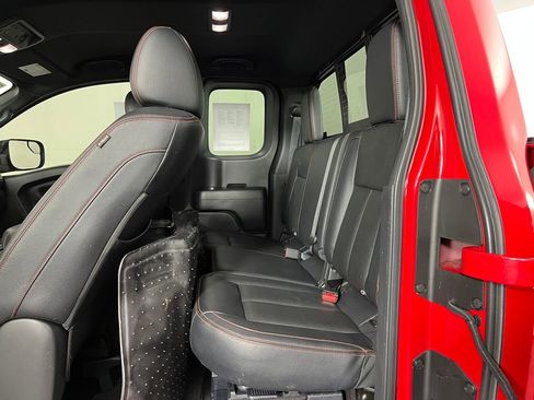 Used 2020 Nissan Titan PRO-4X w/ Pro-4x Convenience Package image 13