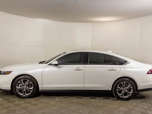 Used 2023 Honda Accord EX-L image 19