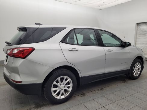 Used 2019 Chevrolet Equinox LS w/ LPO, Floor Liner Package AWD/4WD image 10