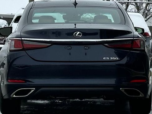 Used 2024 Lexus ES 350 w/ Premium Package image 8
