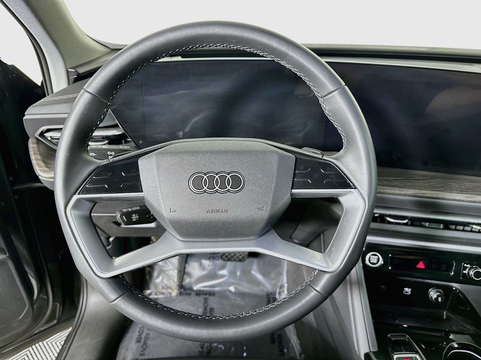 Used 2025 Audi Q5 Premium Plus AWD/4WD image 10