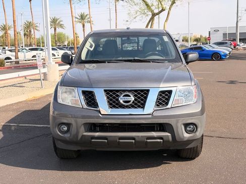 Used 2017 Nissan Frontier SV w/ SV Value Truck Package RWD image 9