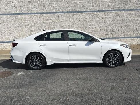 Used 2023 Kia Forte GT-Line w/ GT-Line Premium Package FWD image 8
