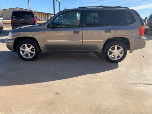 Used 2008 GMC Envoy SLT w/ Sun And 6-Disc Cd Package image 5