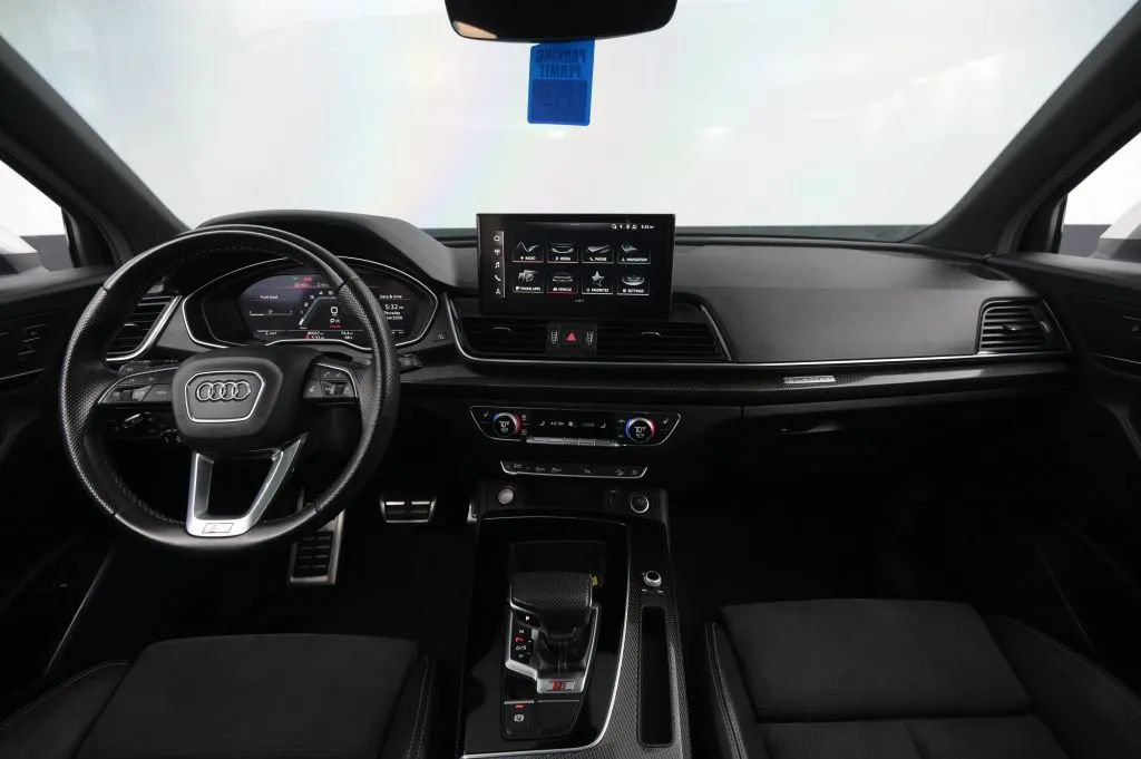 Used 2022 Audi SQ5 Premium Plus w/ Premium Plus Package AWD/4WD image 31