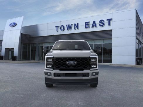 New 2026 Ford F350 Lariat w/ Black Appearance Package image 6