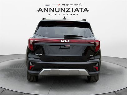 New 2025 Kia Seltos SX w/ SX Sunroof Package