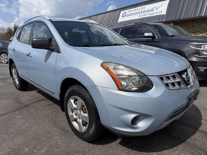 Used 2015 Nissan Rogue S w/ Convenience Package