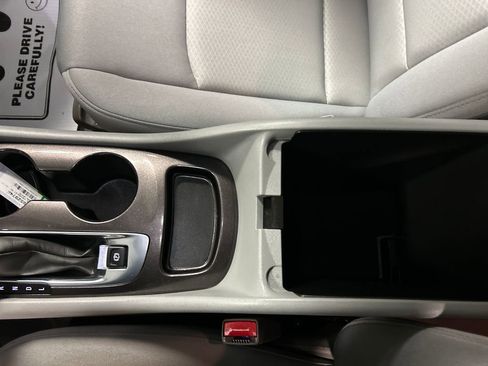 Used 2025 Chevrolet Malibu LS w/ Driver Confidence Package image 21