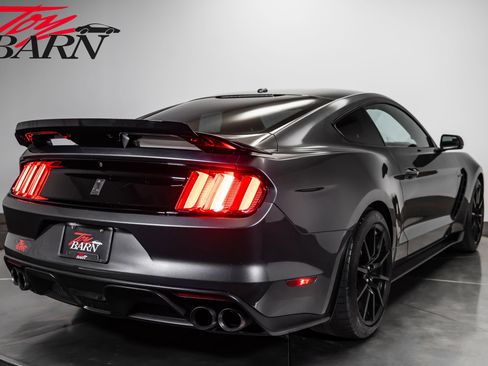 Used 2016 Ford Mustang Shelby GT350 w/ Technology Package RWD image 11