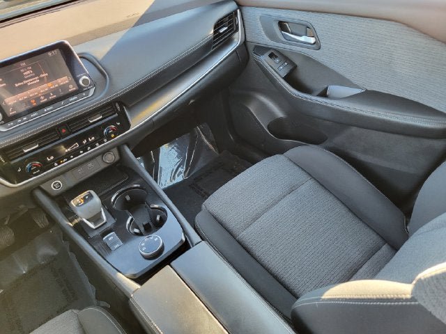 Used 2021 Nissan Rogue SV AWD/4WD image 27