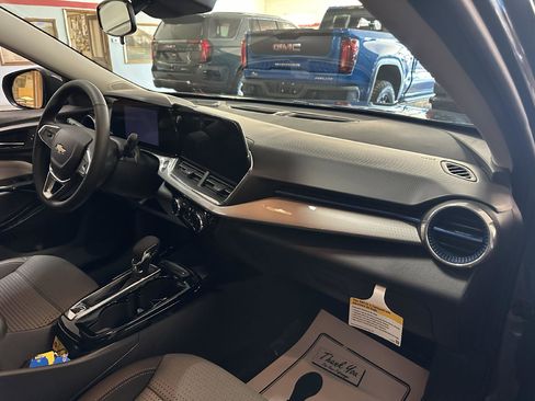 New 2026 Chevrolet Trax LT w/ Driver Confidence Package image 17