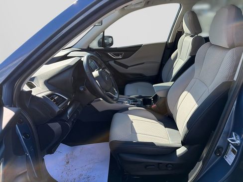 Certified 2023 Subaru Forester Premium image 17