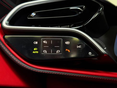 Used 2024 Ferrari 296 GTS RWD image 40