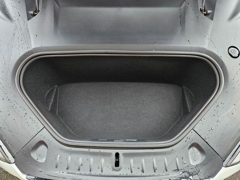 Used 2022 Tesla Model S AWD image 26