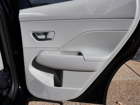 New 2026 Hyundai Kona Limited image 12