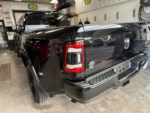 Used 2022 RAM 3500 Limited AWD/4WD image 8
