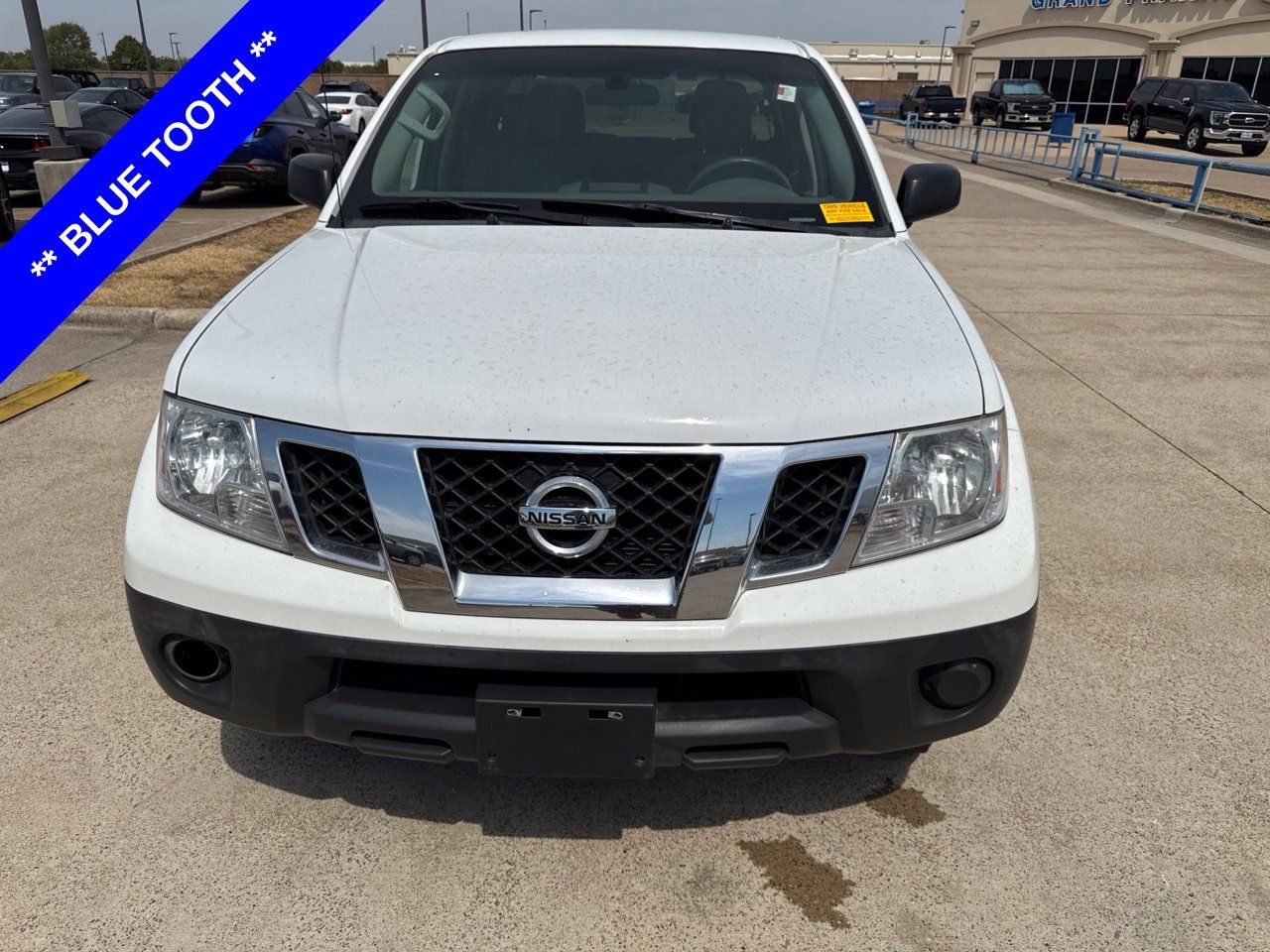 Used 2017 Nissan Frontier S w/ S Work Truck Package (4X4) image 2
