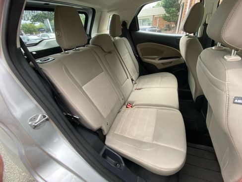 Used 2021 Ford EcoSport S FWD image 33