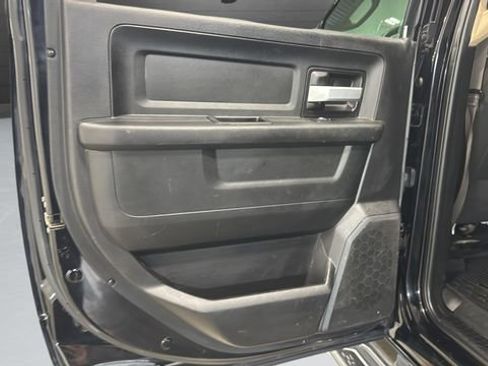 Used 2019 RAM 3500 Tradesman image 21