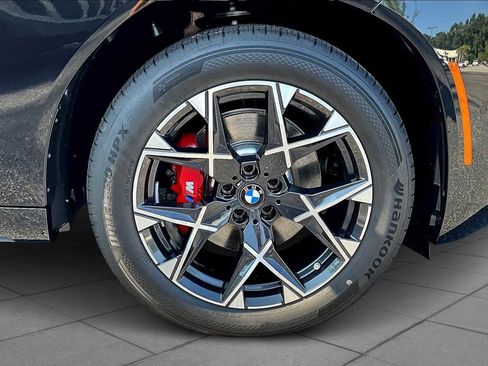 New 2025 BMW X3 xDrive30i w/ Premium Package image 11