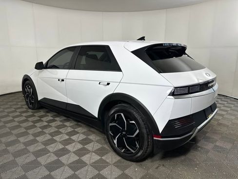 Used 2023 Hyundai Ioniq 5 SEL image 5