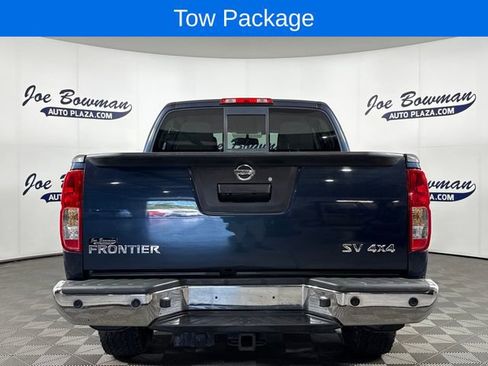 Used 2016 Nissan Frontier SV w/ SV Value Truck Package AWD/4WD image 7