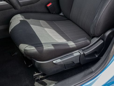 Used 2024 Nissan Sentra SV FWD image 19