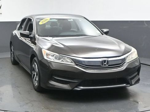 Used 2016 Honda Accord LX image 65