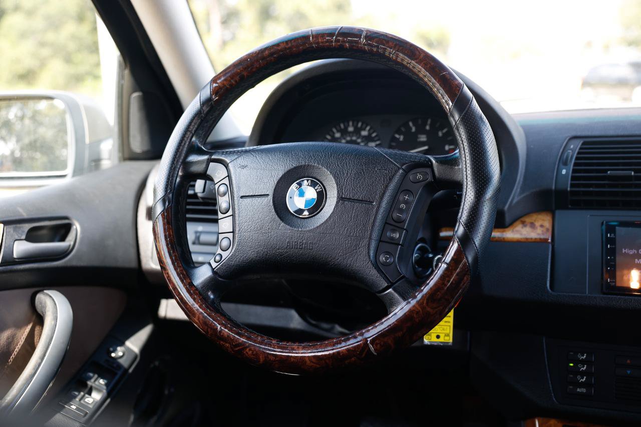 Used 2004 BMW X5 3.0i AWD/4WD image 28