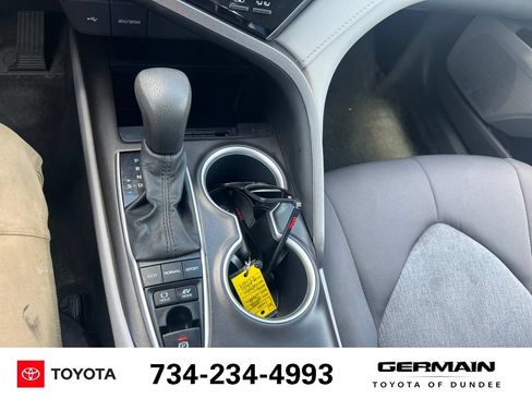 Used 2022 Toyota Camry LE FWD image 23