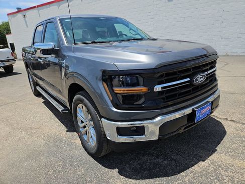 New 2026 Ford F150 XLT w/ Equipment Group 302A MID RWD image 2