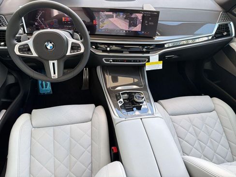 New 2026 BMW X5 M60i AWD/4WD image 16