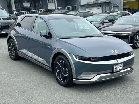 Used 2024 Hyundai Ioniq 5 Limited RWD image 3