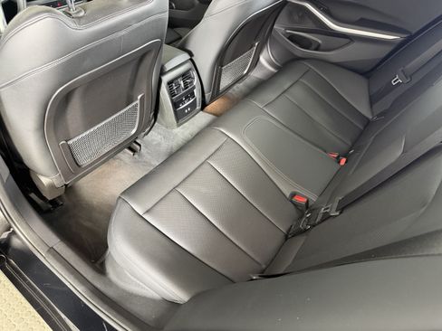 Certified 2023 BMW 330i xDrive Sedan w/ Driving Assistance Package AWD/4WD image 17