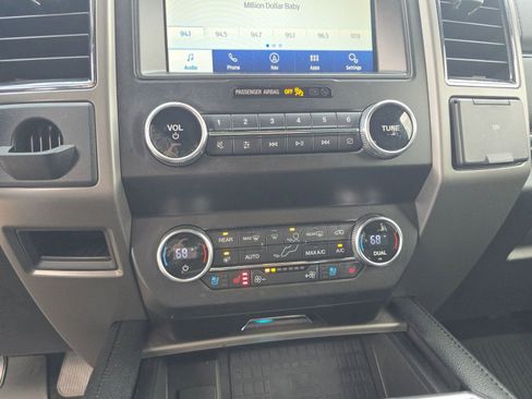 Used 2020 Ford Expedition XLT w/ Equipment Group 202A image 15