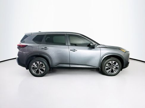 Used 2023 Nissan Rogue SV image 10