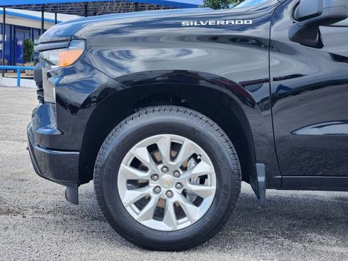 Used 2024 Chevrolet Silverado 1500 Custom image 8