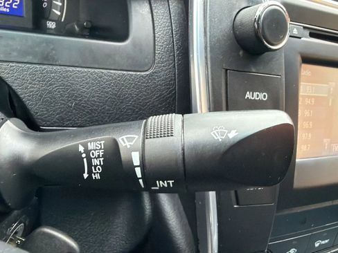 Used 2015 Toyota Camry LE FWD image 13