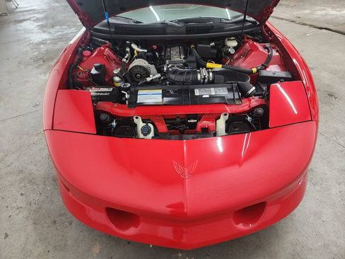 Used 1995 Pontiac Firebird Coupe RWD image 28