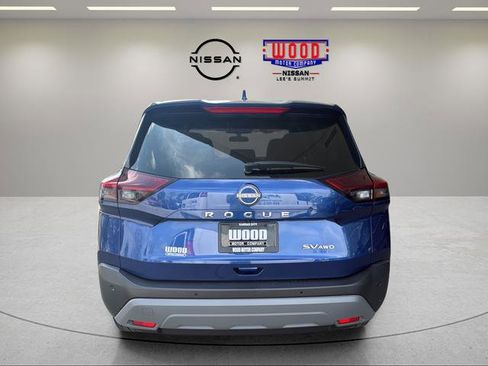 Used 2023 Nissan Rogue SV AWD/4WD image 3