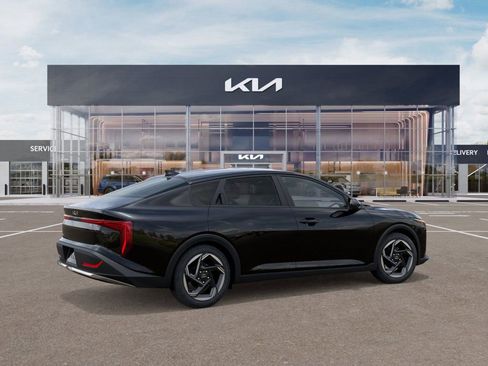 New 2026 Kia K4 EX FWD image 6