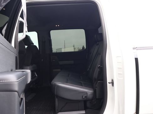 Used 2023 Ford F250 Lariat w/ Sport Appearance Package AWD/4WD image 50