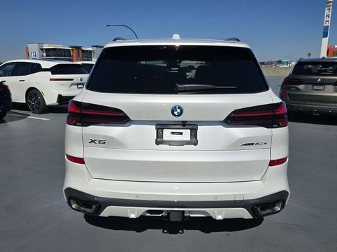New 2026 BMW X5 xDrive50e w/ Executive Package image 4