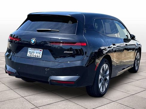 Used 2026 BMW iX xDrive60 AWD/4WD image 9